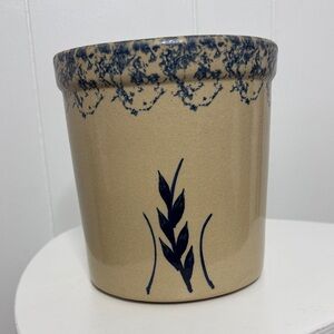 Vintage crock pottery USA wheat with blue